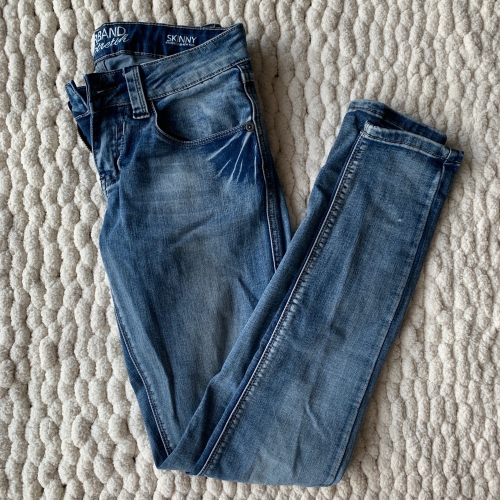 Light Wash Stretchy Jeans